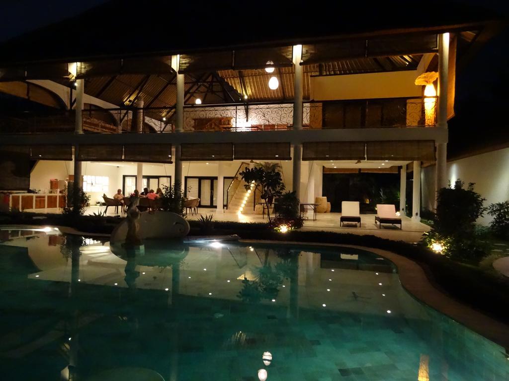 Frangipani Villas Ubud Exterior foto