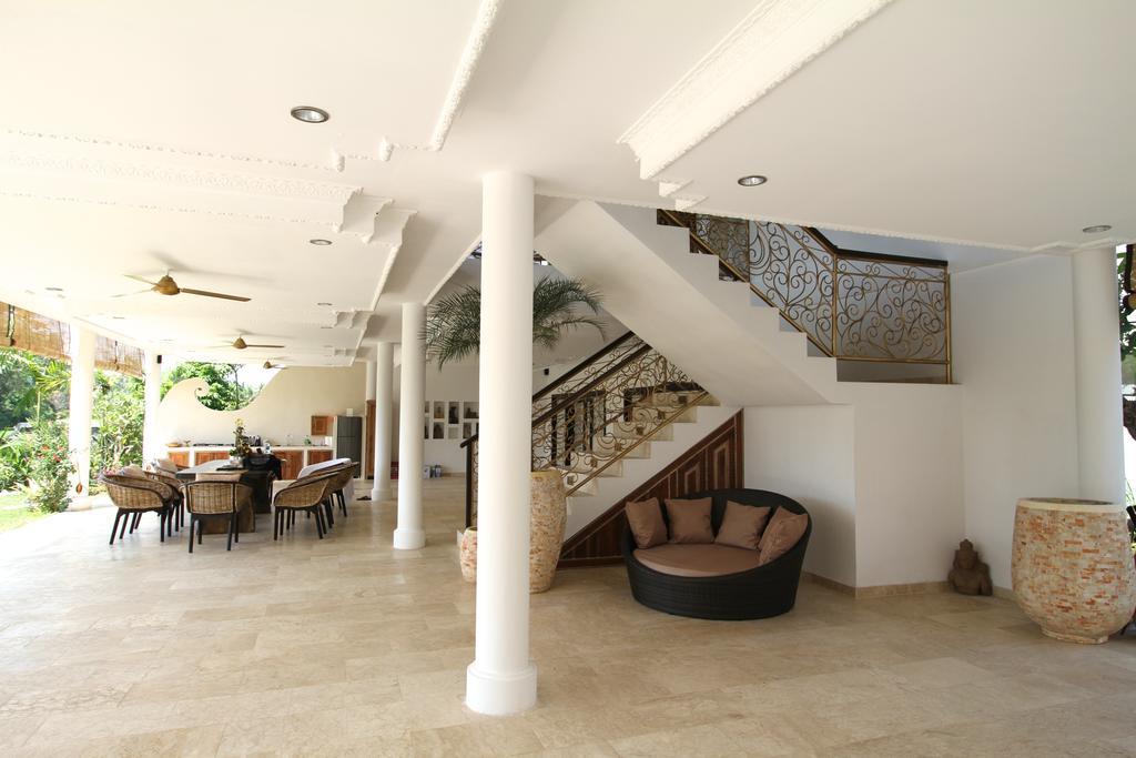 Frangipani Villas Ubud Exterior foto